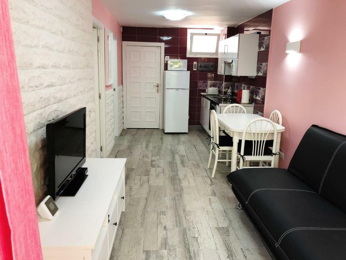 Lovely 1-Bedroom Apartment With A Big Terrace, Las Americas, Tenerife Арона Екстериор снимка