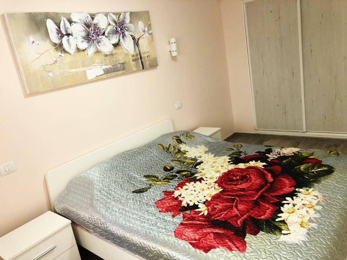 Lovely 1-Bedroom Apartment With A Big Terrace, Las Americas, Tenerife Арона Екстериор снимка