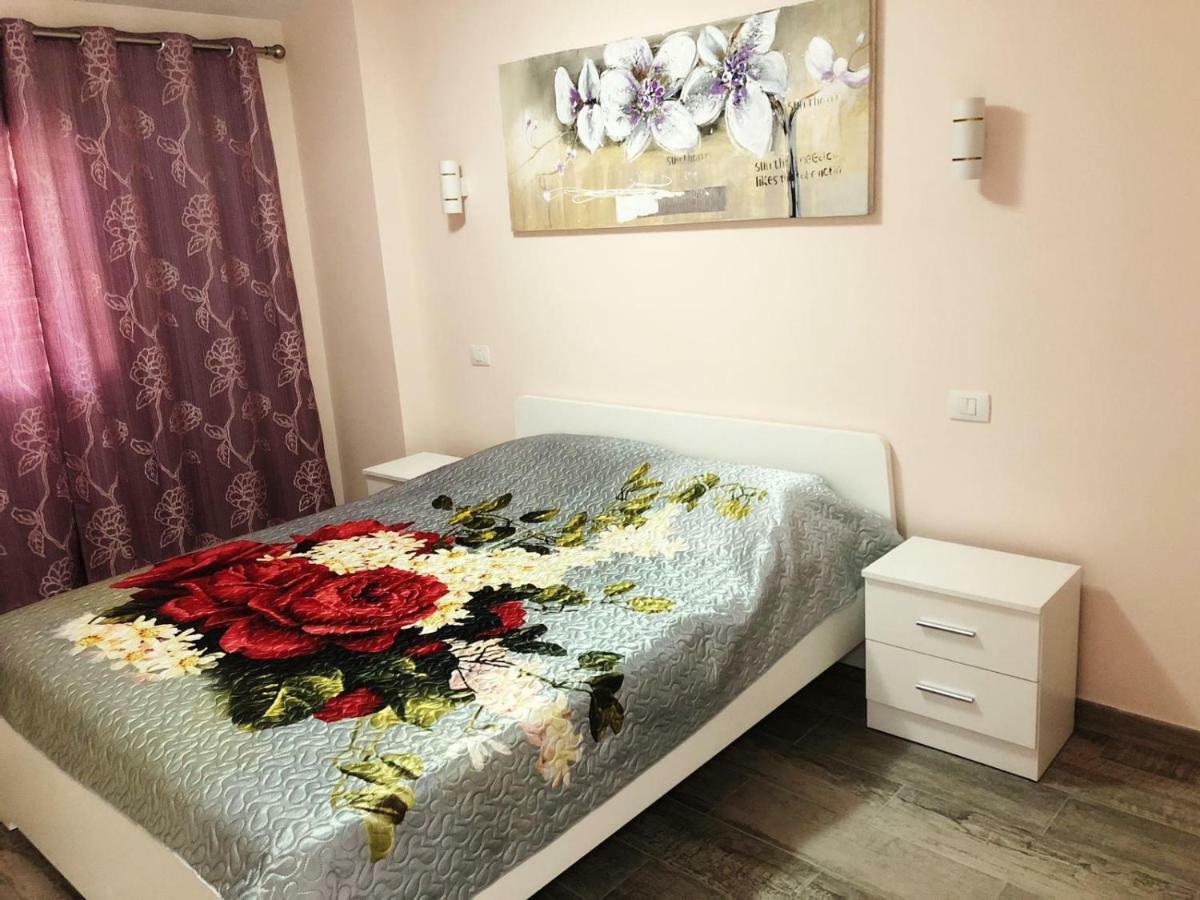 Lovely 1-Bedroom Apartment With A Big Terrace, Las Americas, Tenerife Арона Екстериор снимка